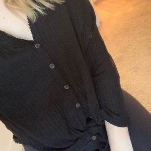 Button front black top!